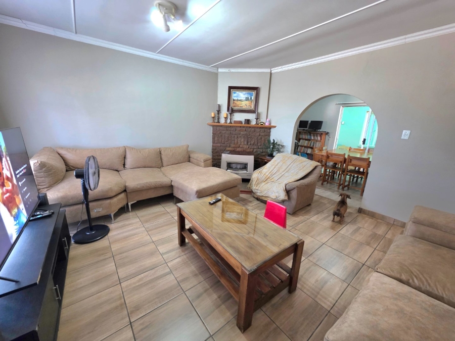 4 Bedroom Property for Sale in Morelig Free State